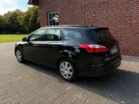 Gebraucht Ford Focus SYNC Edition 101 PS (74 kW) 2013 Schwarz Kombi