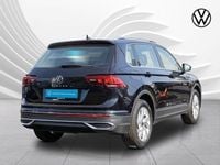 Gebraucht VW Tiguan Elegance 150 PS (110 kW) 2022 Schwarz (deep black perleffekt) SUV