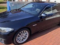 Gebraucht BMW 525 218 PS (160 kW) 2015 Schwarz Kombi