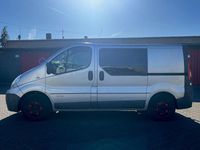 Second-hand Renault Trafic 145 CP (106 kW) 2010 Gri Monovolum