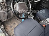 Gebraucht Jeep Wrangler Sport 177 PS (130 kW) 2000 Schwarz SUV