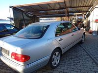 Gebraucht Mercedes E280 Elegance 204 PS (150 kW) 1999 Limousine