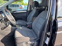 Gebraucht VW Touran R-line 150 PS (110 kW) 2024 Schwarz Van / Kleinbus