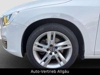 Gebraucht Volvo V60 Momentum 150 PS (110 kW) 2016 Weiß Kombi