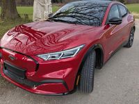 Gebraucht Ford Mustang Mach-E 197 kW (269 PS) 2022 Rot SUV