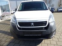 Gebraucht Peugeot Partner Premium 99 PS (72 kW) 2018 Weiß Van / Kleinbus