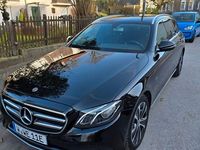 Second-hand Mercedes E300 306 CP (225 kW) 2020 Negru Berlinǎ