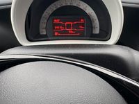 Second-hand Smart ForFour 71 CP (52 kW) 2019 Alb Hatchback