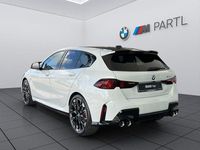 Neu BMW M135 Performance 300 PS (220 kW) 2025 Weiß Kleinwagen