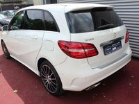 Gebraucht Mercedes B180 AMG 122 PS (89 kW) 2017 Weiß Van / Kleinbus