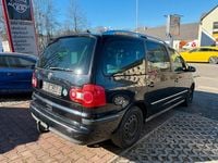 Second-hand VW Sharan 140 CP (102 kW) 2008 Negru Monovolum