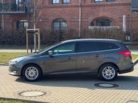 Gebraucht Ford Focus Titanium 120 PS (88 kW) 2014 Grau Kombi