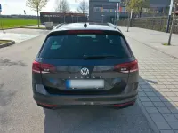 Gebraucht VW Passat 150 PS (110 kW) 2019 Grau Kombi