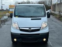 Gebraucht Opel Vivaro 114 PS (83 kW) 2014 Weiß Van / Kleinbus