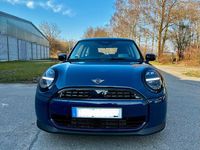 Gebraucht Mini Cooper Essential 114 kW (156 PS) 2025 Blau Kleinwagen