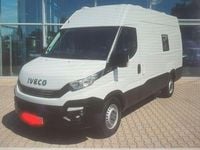 Gebraucht Iveco Daily 136 PS (100 kW) 2017 Weiß Limousine