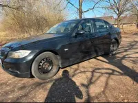 Second-hand BMW 320 150 CP (110 kW) 2006 Negru Berlinǎ