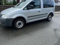 Second-hand VW Caddy 59 CP (43 kW) 2006 Argintiu Monovolum