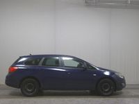 Gebraucht Opel Astra Design Edition 160 PS (117 kW) 2011 Royal blau Kombi