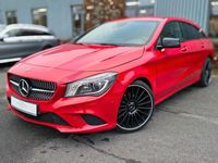 Gebraucht Mercedes CLA180 Shooting Brake AMG 122 PS (89 kW) 2015 Rot Kombi