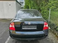 Gebraucht VW Passat 101 PS (74 kW) 2001 Schwarz Limousine