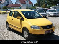 Gebraucht VW Fox 54 PS (39 kW) 2005 Gelb Kleinwagen