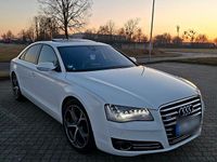 Second-hand Audi A8 410 CP (301 kW) 2011 Alb Berlinǎ