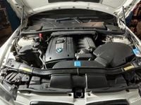 Gebraucht BMW 335 Cabriolet Performance 218 PS (160 kW) 2007 Weiß Cabrio