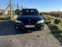 Gebraucht BMW 325 204 PS (150 kW) 2010 Schwarz Kombi