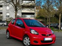 Gebraucht Toyota Aygo Cool 68 PS (50 kW) 2009 Rot Kleinwagen