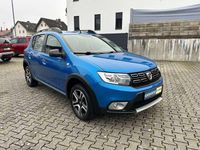Gebraucht Dacia Sandero Celebration 90 PS (66 kW) 2018 Blau sky SUV