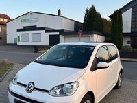 Gebraucht VW up! 60 PS (44 kW) 2019 Weiß Kleinwagen