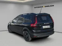 Neu Dacia Jogger Expression 110 PS (80 kW) 2025 Schwarz Van / Kleinbus