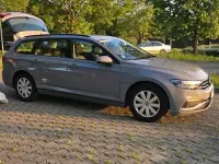 Gebraucht VW Passat 122 PS (89 kW) 2023 Grau Kombi