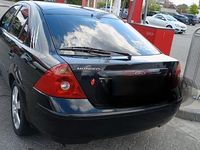 Usata Ford Mondeo 2001 Nero Utilitaria