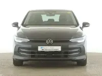 Gebraucht VW Golf VIII Goal 150 PS (110 kW) 2025 Grau Limousine