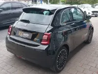 Gebraucht Fiat 500e La Prima 86 kW (118 PS) 2023 Onyx schwarz) (schwarz Limousine