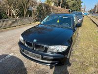 Gebraucht BMW 116 122 PS (89 kW) 2010 Schwarz Kleinwagen