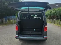 Gebraucht VW Multivan Comfortline 204 PS (150 kW) 2017 Grau Van / Kleinbus
