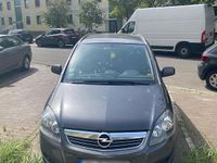 Gebraucht Opel Zafira 116 PS (85 kW) 2011 Grau Van / Kleinbus
