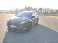 Gebraucht Ford Focus ST 250 PS (183 kW) 2017 Schwarz Kombi