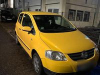 Gebraucht VW Fox 55 PS (40 kW) 2005 Gelb Kleinwagen