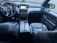 Gebraucht Mercedes ML350 258 PS (189 kW) 2015 Schwarz SUV