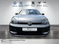 Gebraucht VW Passat R-line 150 PS (110 kW) 2025 Grau Kombi