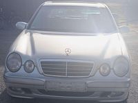 Gebraucht Mercedes E200 Classic 136 PS (100 kW) 1999 Limousine