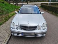 Gebraucht Mercedes E220 Avantgarde 150 PS (110 kW) 2004 Grau Limousine