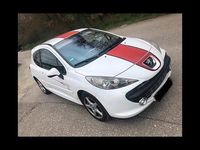 Gebraucht Peugeot 207 150 PS (110 kW) 2009 Weiß Coupé