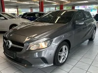 Gebraucht Mercedes A200 Urban 136 PS (100 kW) 2016 Grau Kleinwagen