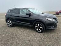 Gebraucht Nissan Qashqai 131 PS (96 kW) 2015 Schwarz SUV