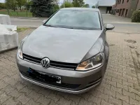 Gebraucht VW Golf VII LOUNGE 110 PS (80 kW) 2015 Grau Kleinwagen